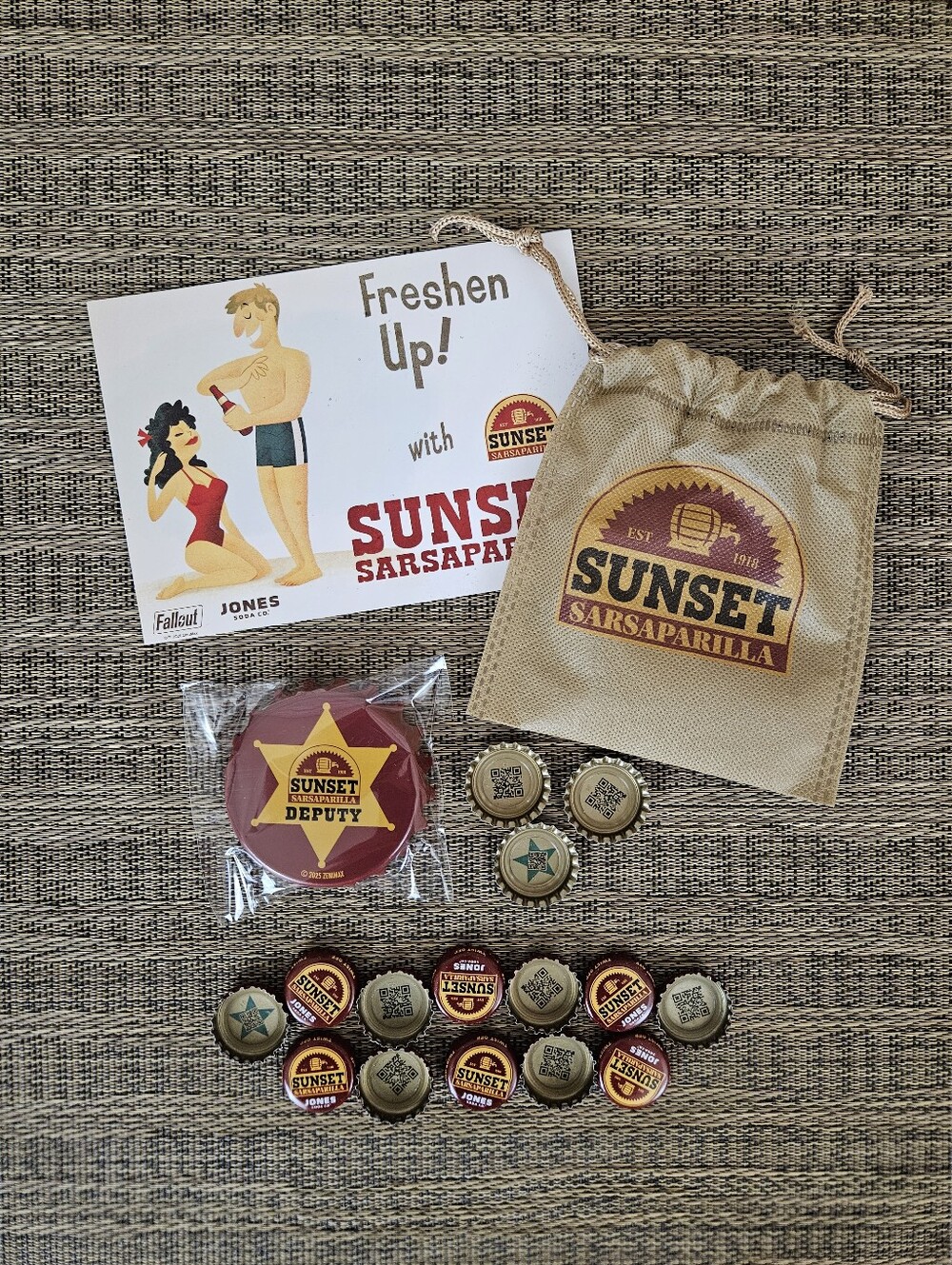 Sunset Sarsaparilla Bottle Opener & Caps NUKA COLA Jones Soda Fallout New Vegas